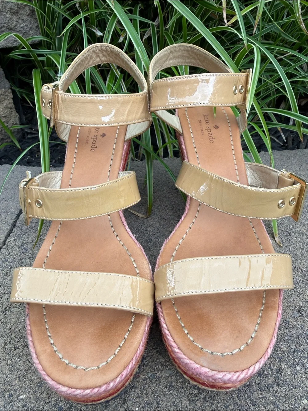 kate spade neutral patent